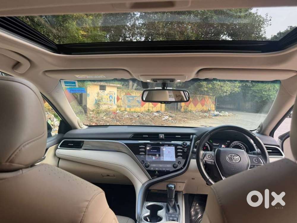 Toyota Camry Hybrid, 2021, Petrol