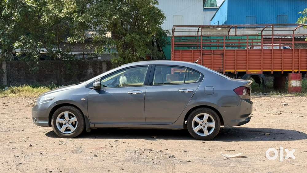 Honda City 2010 Cng & Hybrids Good Condition