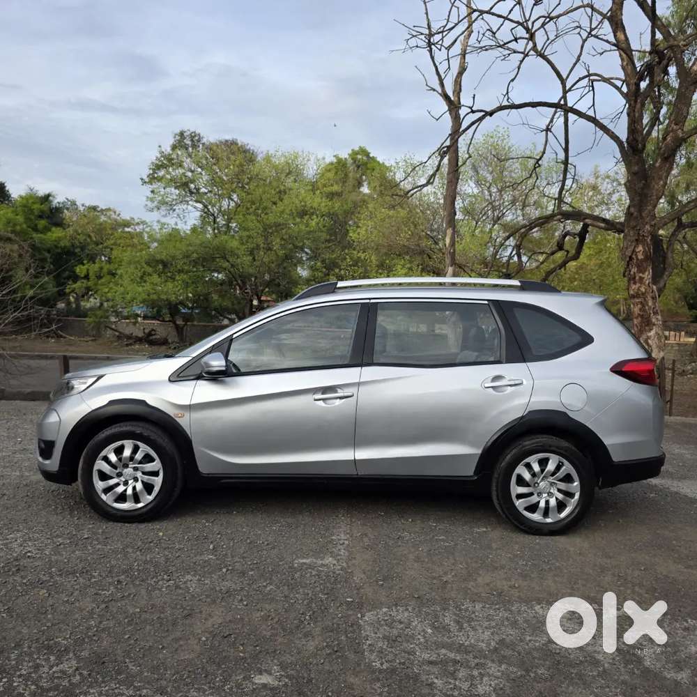 Honda Brv Diesel 2017 Well Maintained.