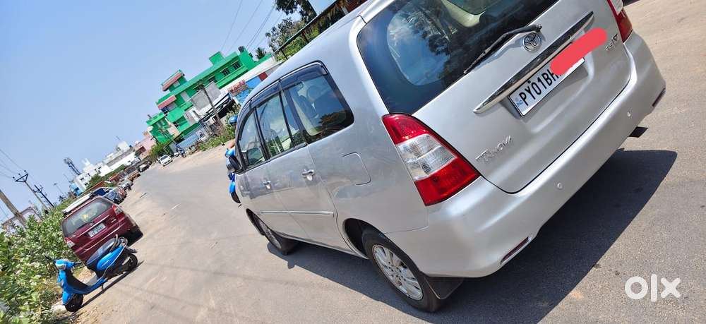 Toyota Innova 2.5 V 7 Str, 2011, Diesel