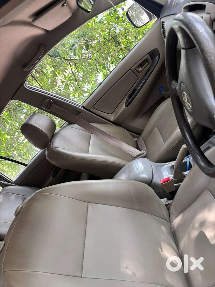 Toyota Innova 2012 Diesel