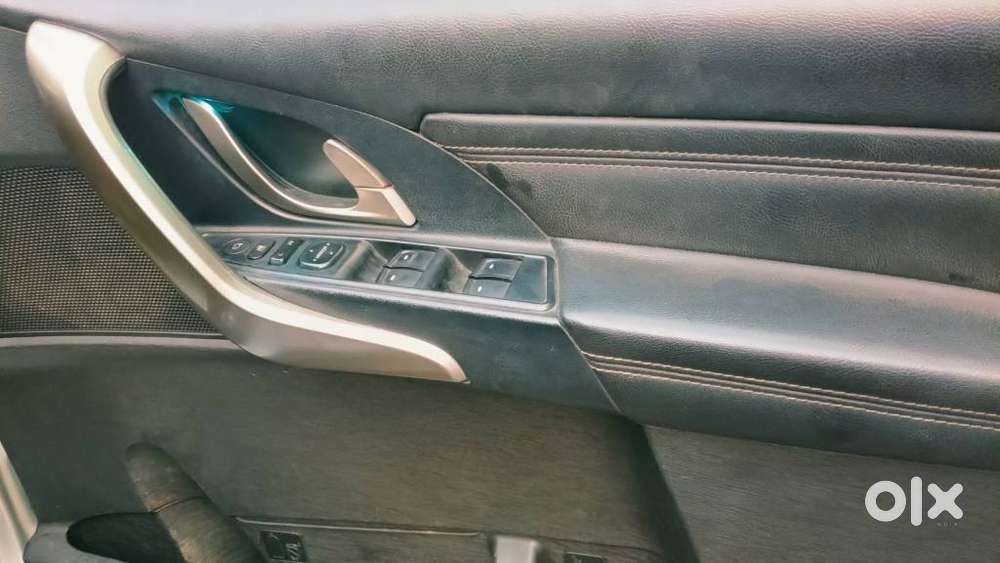 Mahindra Xuv500 W11, 2019, Diesel