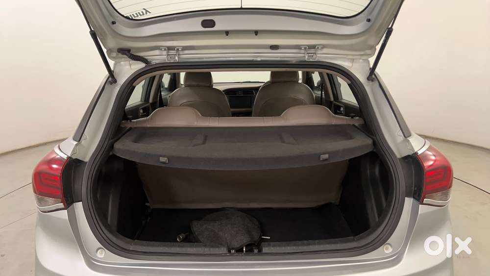 Hyundai Elite I20 Sportz Plus, 2020, Petrol