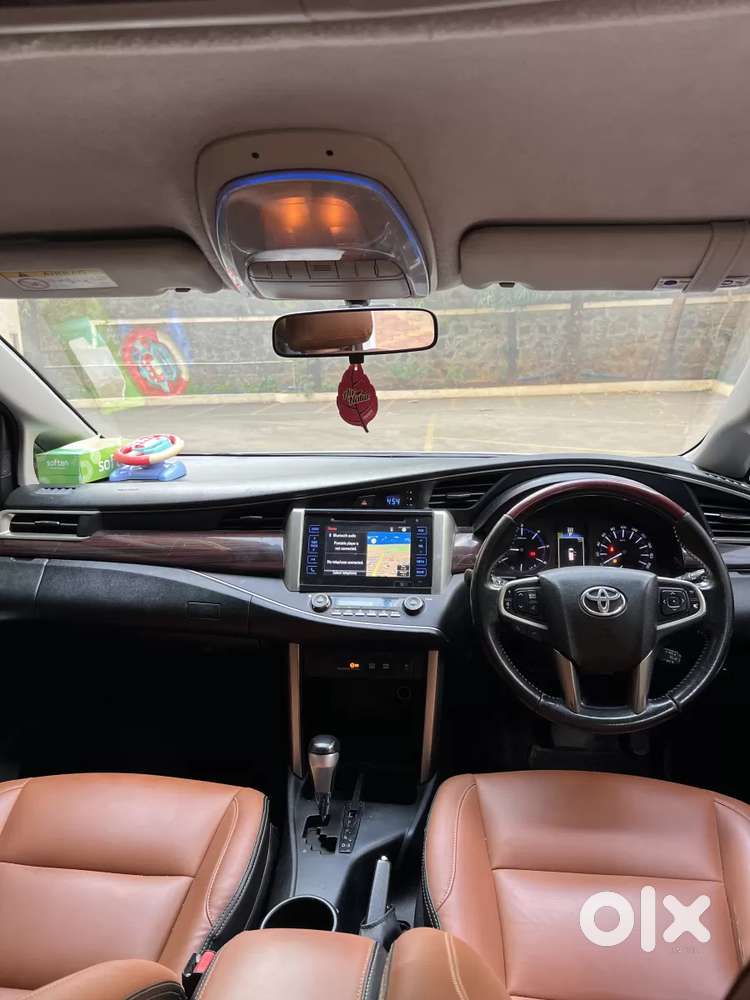 Toyota Innova Crysta 2.8 Zx At 7 Seater, 2018, Diesel