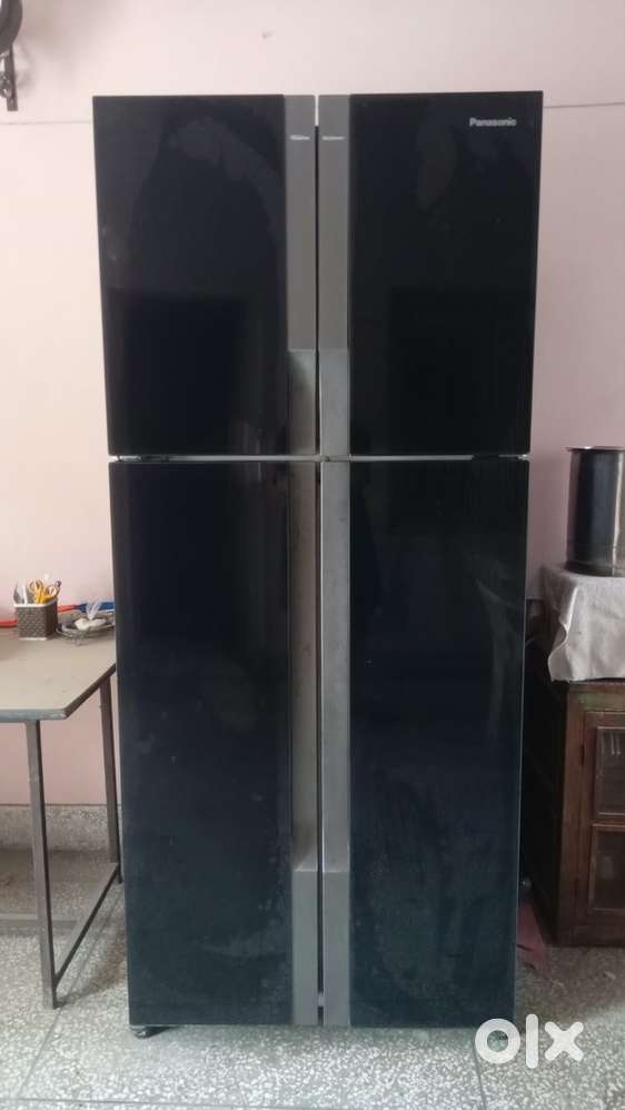 Panasonic Black 4-Door Refrigerator &ndash; Original Price ₹90,000