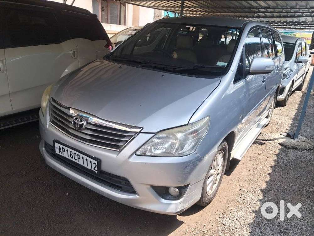Toyota Innova 2.5 V 7 Str, 2013, Diesel