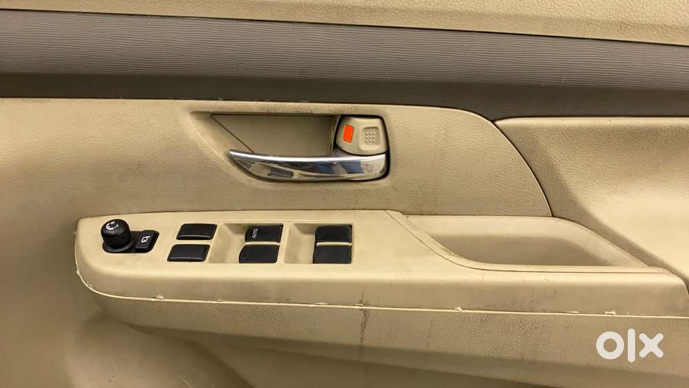 Maruti Suzuki Ertiga 1.5 Vxi Shvs, 2019, Petrol