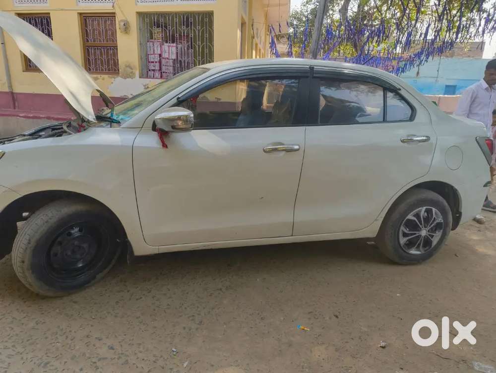 Maruti Suzuki Dzire 2021 Petrol 41550 Km Driven