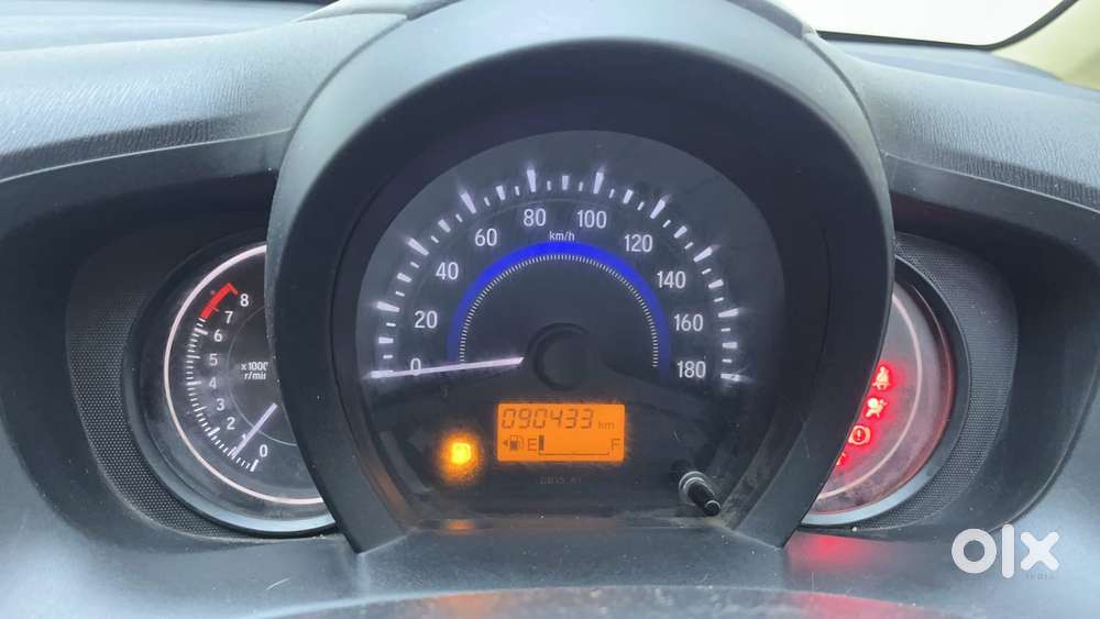 Honda Brio Vx Mt, 2015, Petrol