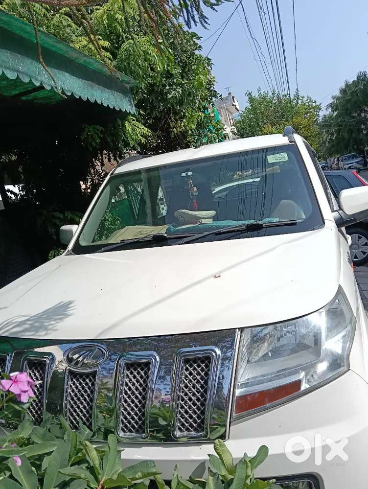 Mahindra Tuv 300 2016 Diesel 120000 Km Driven