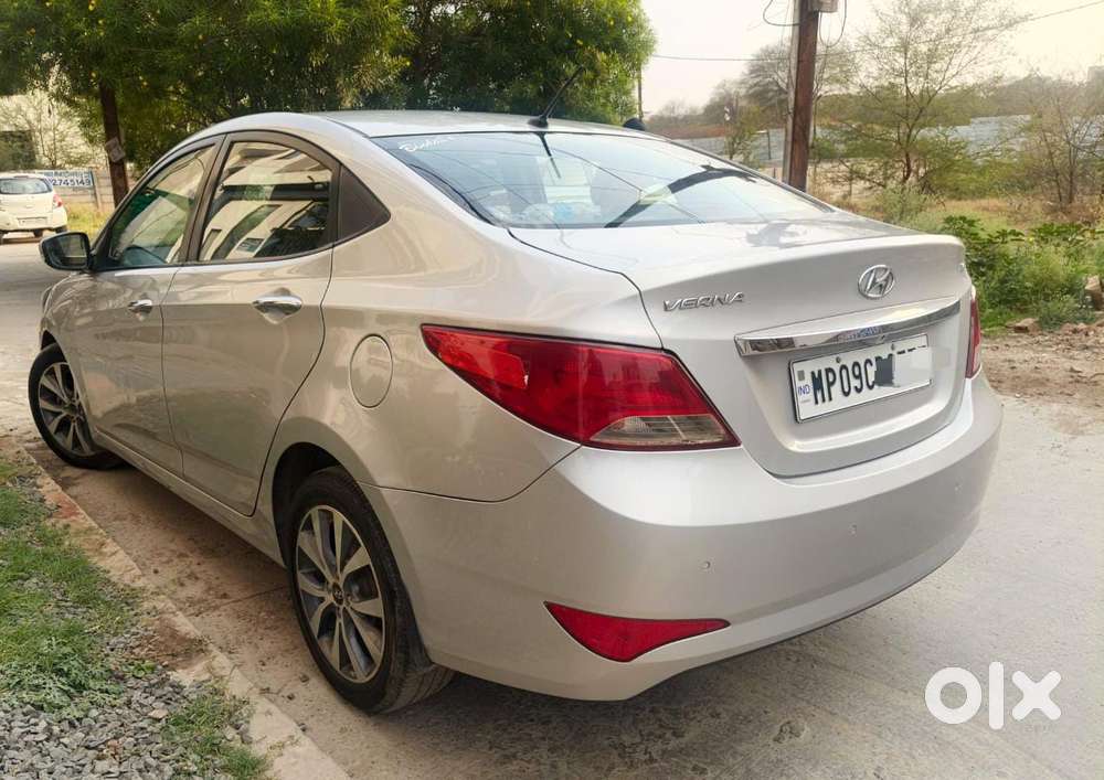 Hyundai Verna 1.6 Sx (o) Crdi, 2015, Diesel