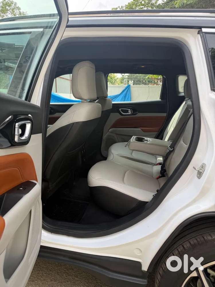 Jeep Compass Limited (o) 2.0 Diesel At, 2024, Diesel