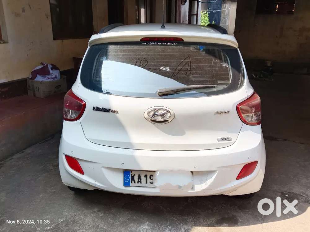 Hyundai Grand I10 2015 Diesel 250000 Km Driven