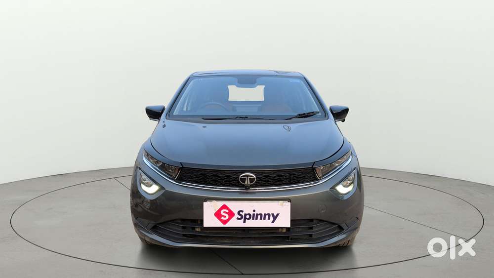 Tata Altroz Xz, 2025, Petrol