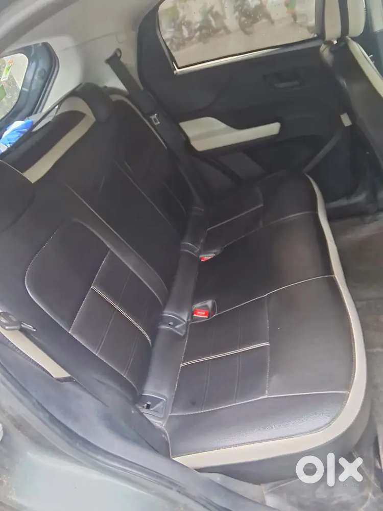 Tata Punch Dazzle Sunroof 2023
