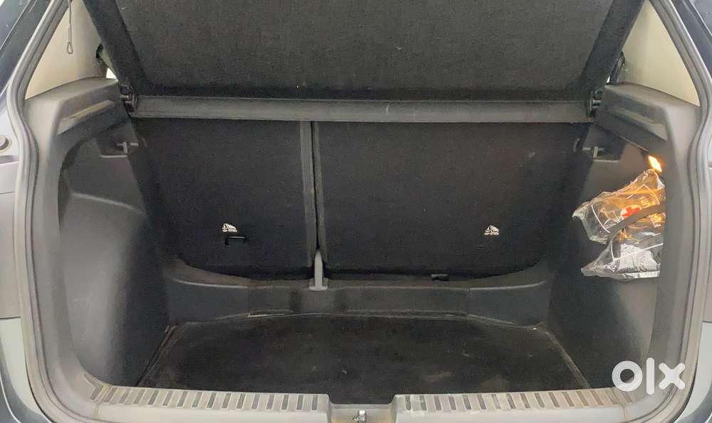 Volkswagen Taigun Topline 1.0 Tsi Mt (electric Seats), 2024, Petrol