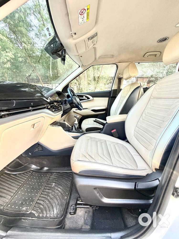 Kia Carens G1 4.6mt Luxury Plus 7, 2022, Petrol