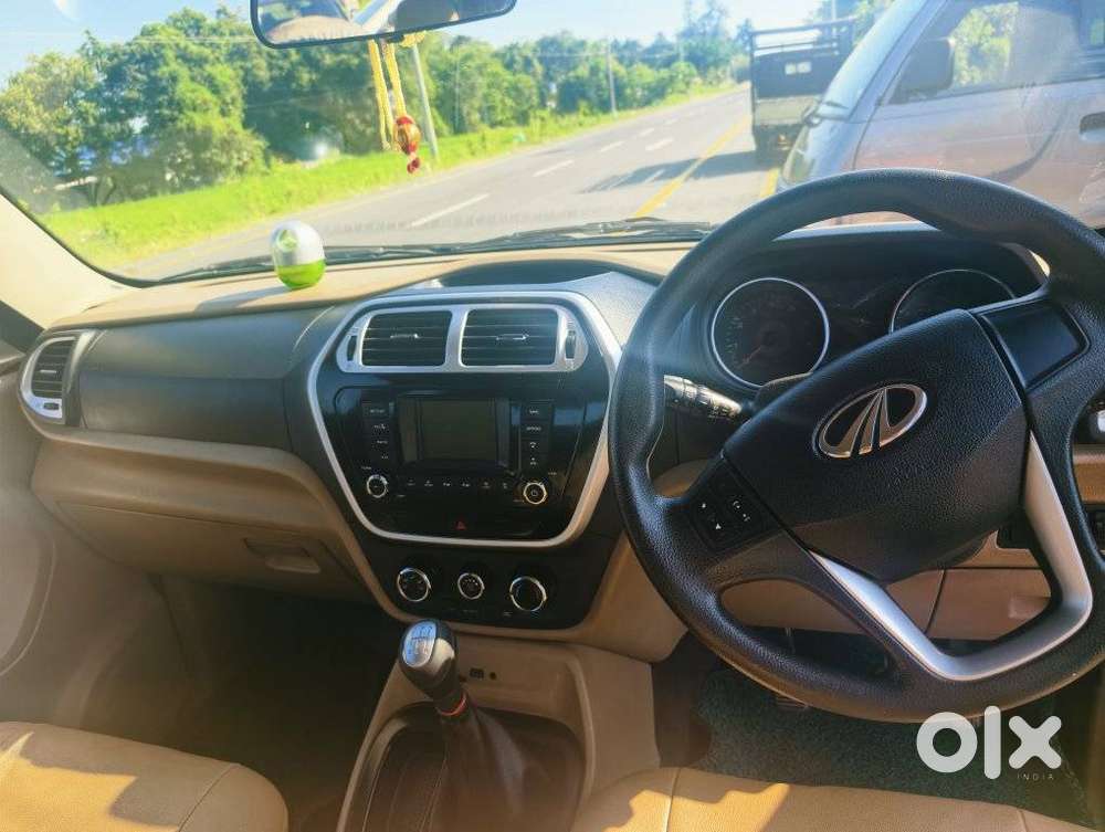 Mahindra Tuv 300 Mhawk100 T8, 2017, Diesel