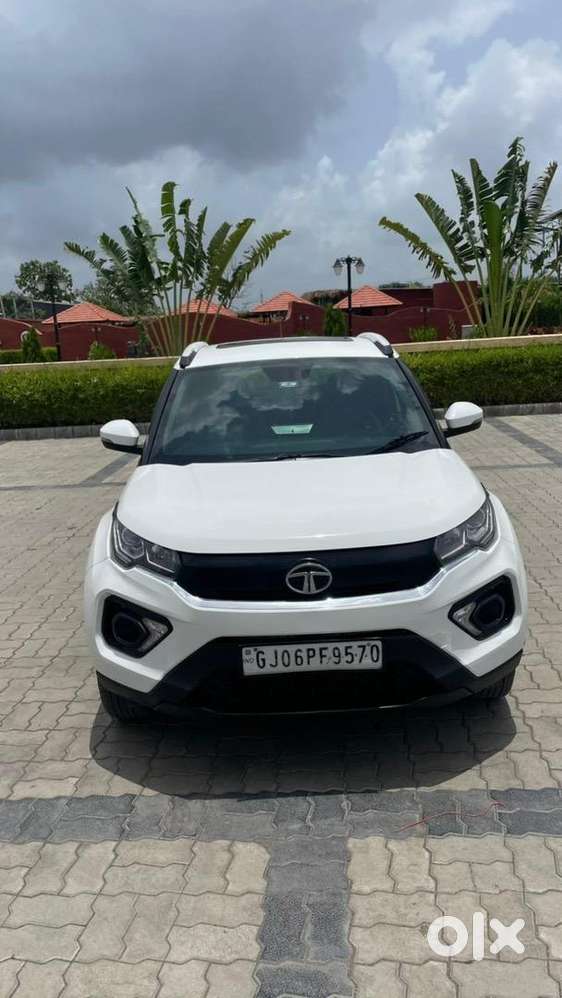Tata Nexon Petrol Well Maintained