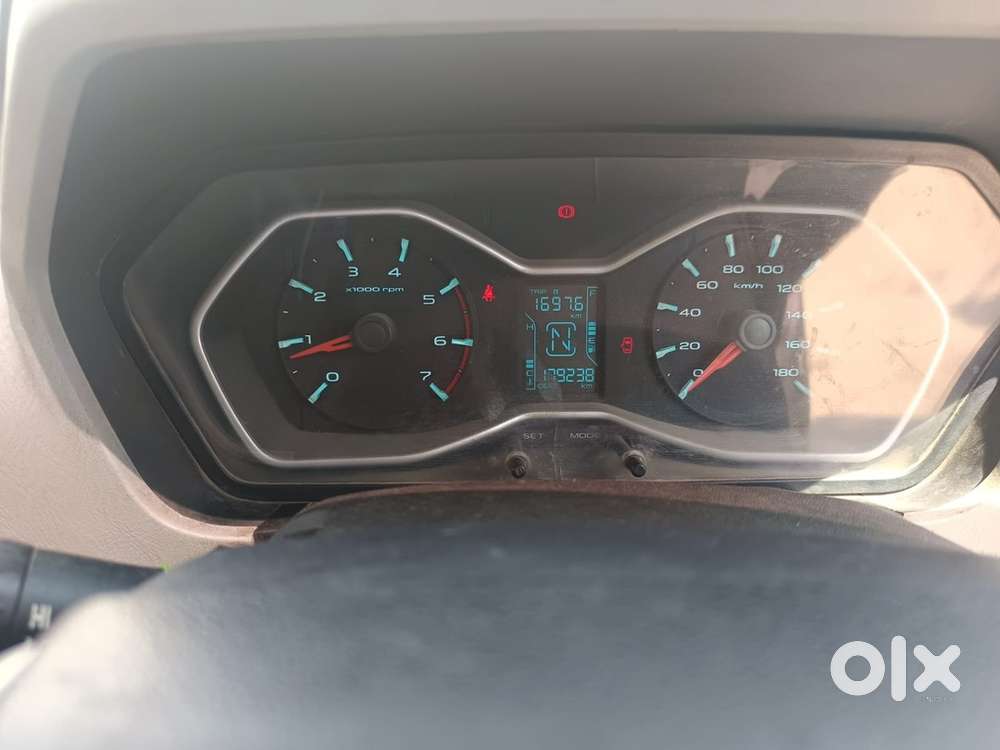Mahindra Scorpio Diesel 2015
