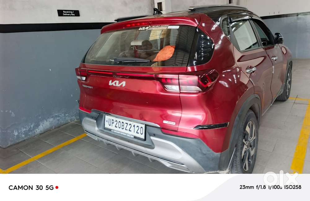 Kia Sonet Petrol 2021 With 27500 Km