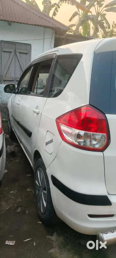 Maruti Suzuki Ertiga 2012 Diesel 230000 Km Driven