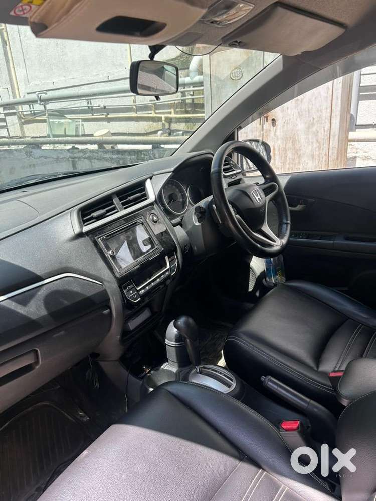 Honda Br-v Automatic (top End) - 2016, Single Owner, Well Maintained