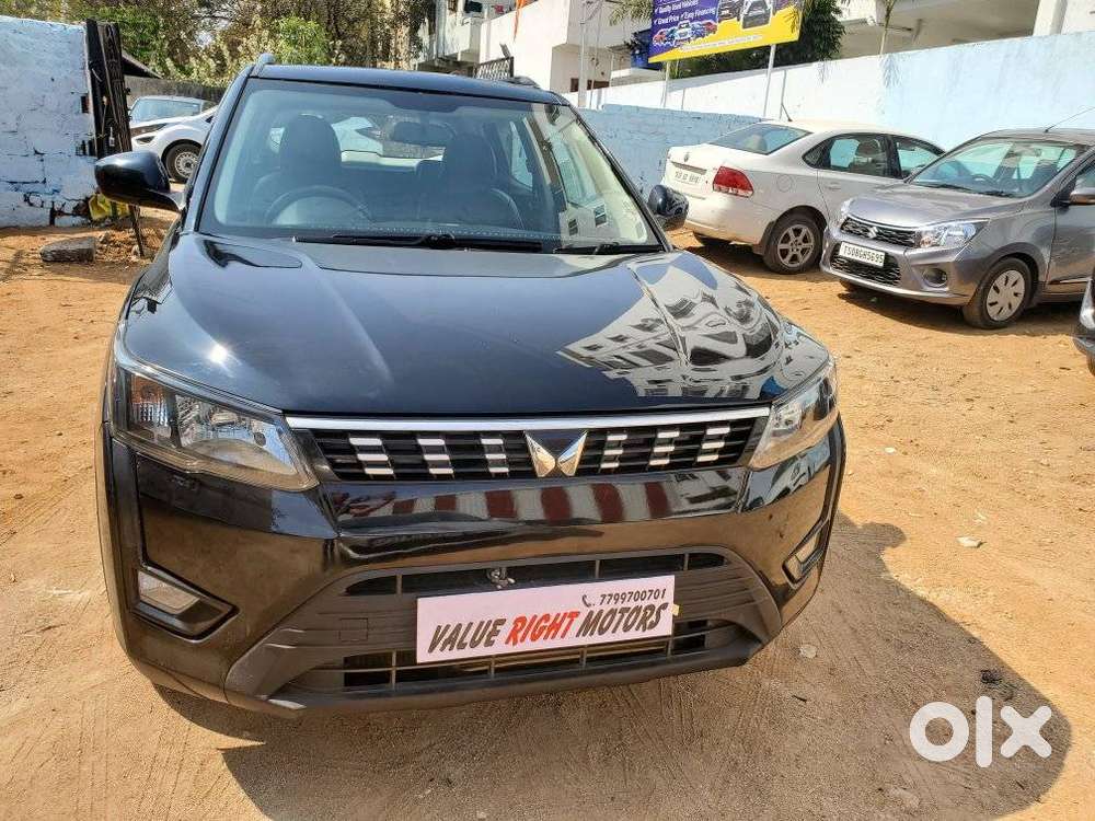 Mahindra Xuv300 W6 Diesel, 2023, Diesel