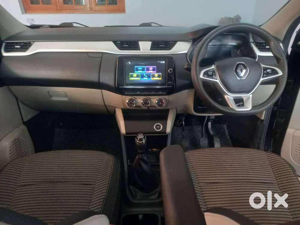 Renault Triber Rxz 2024 Model