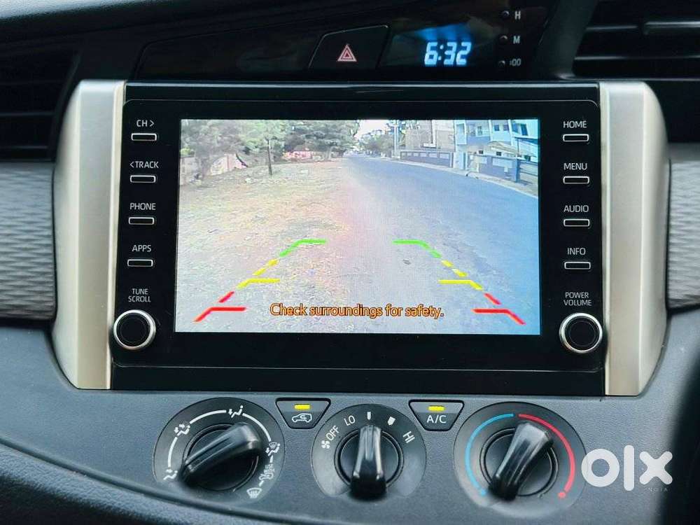 Toyota Innova Crysta [2020-ongoing] 2.4 Gx 7 Str, 2023, Diesel