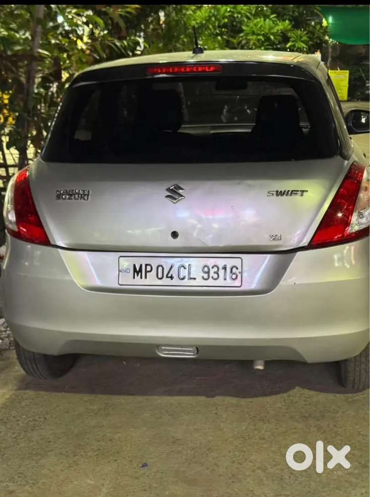 Maruti Suzuki Swift Lxi 2013