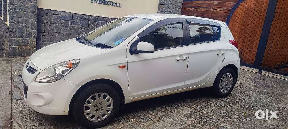 Hyundai I20 1.2 Sportz Option, 2010, Petrol