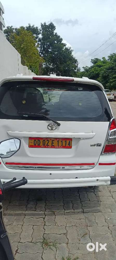 Toyota Innova 2013 Diesel Well Maintained