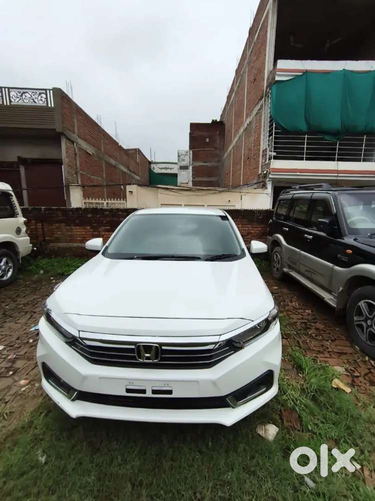 Honda Amaze Mt 2025