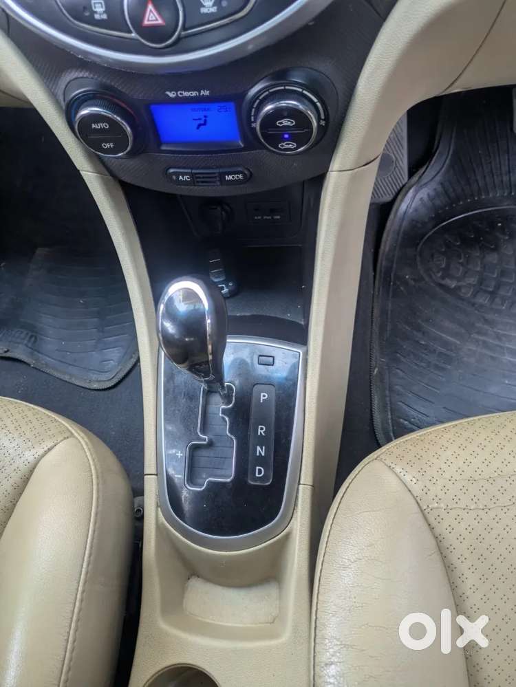 Hyundai Verna Fluidic 1.6 Vtvt Sx Automatic, 2012, Petrol