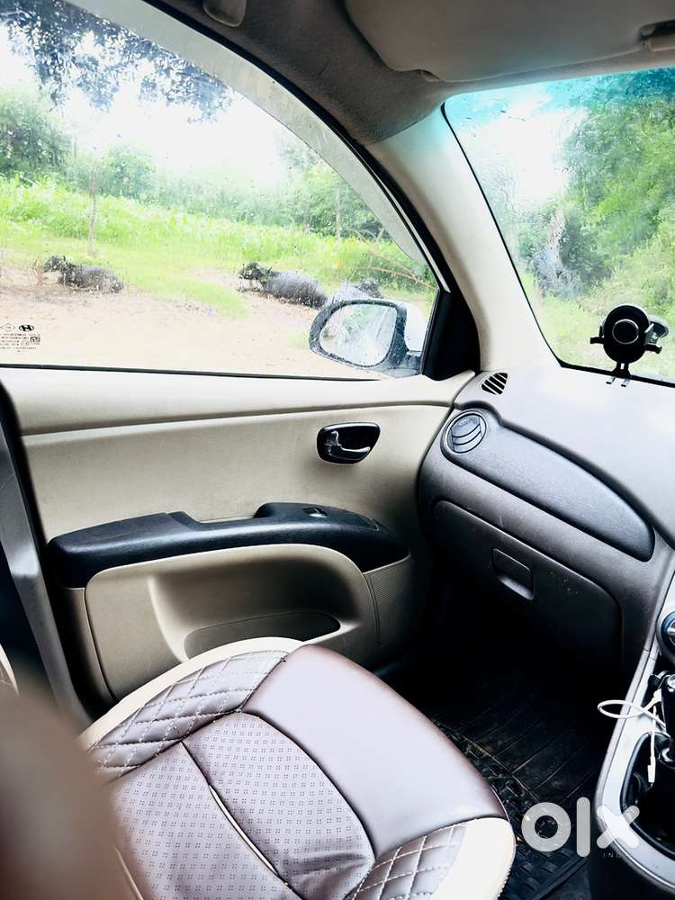 Hyundai I10 Sportz 2012