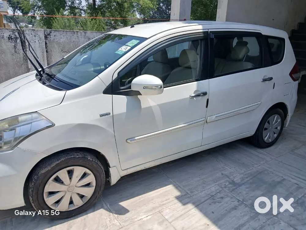 Maruti Suzuki Ertiga 2016 Diesel 130000 Km Driven