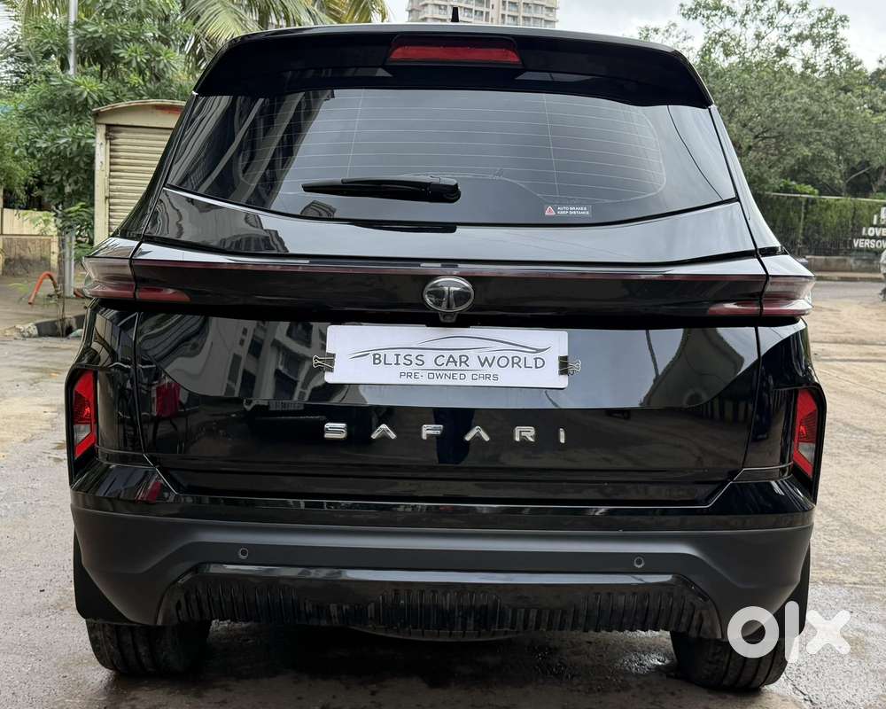 Tata Safari Accomplished X Plus 7 Str Dark Edition At, 2025, Diesel