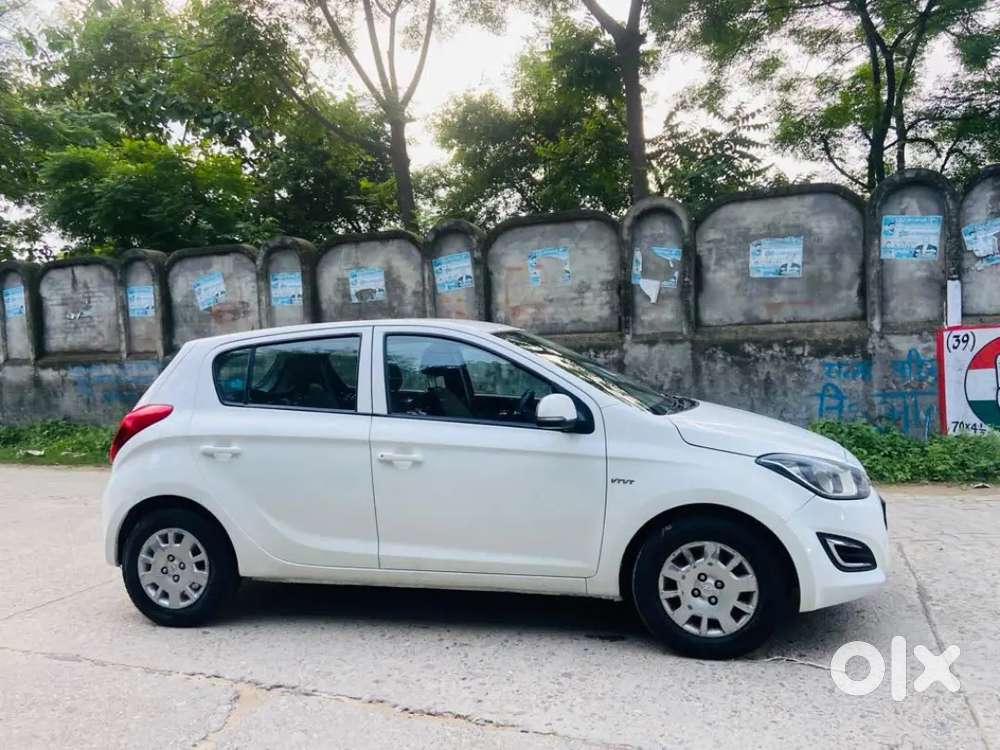 Hyundai I20 Magna 2013 Variant