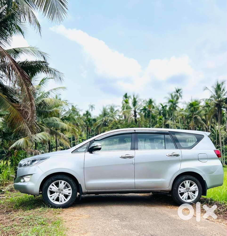 Toyota Innova Crysta 2018