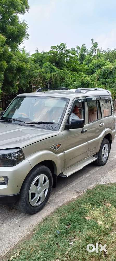 Mahindra Scorpio S6 Plus, 2017, Diesel