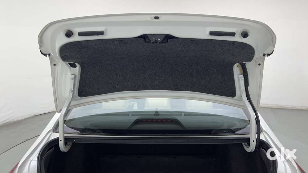 Honda City Zx Petrol Cvt, 2023, Petrol