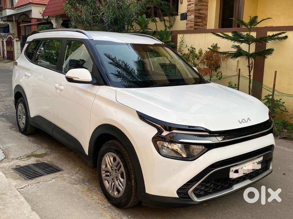 Kia Carens 1.4 Prestige 7 Str, 2023, Petrol