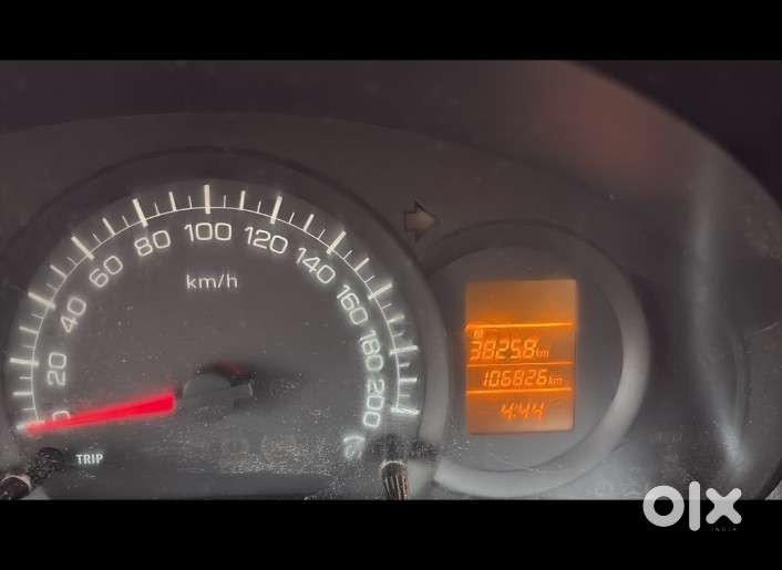Maruti Suzuki Swift Vxi, 2015, Petrol