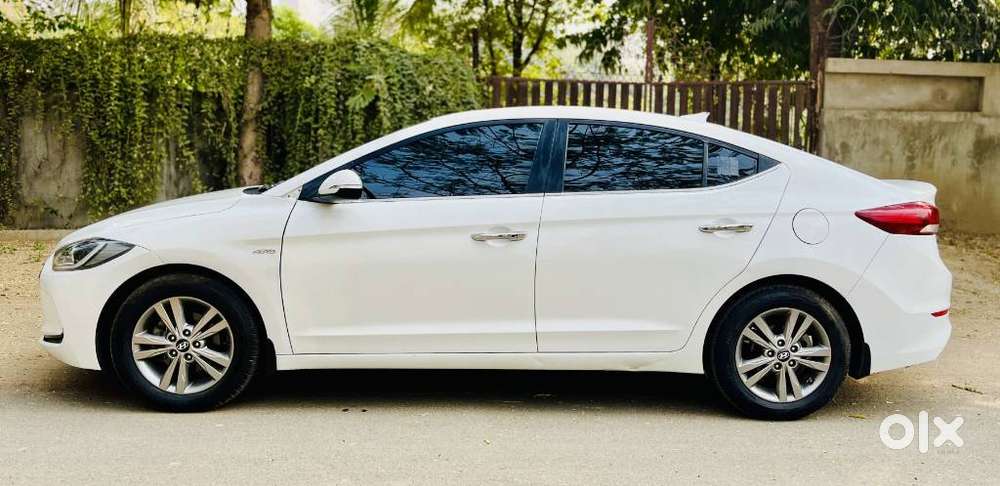 Hyundai Elantra 1.6 Sx Option, 2017, Petrol