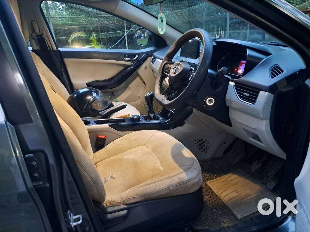 Tata Nexon 1.2 Revotron Xz Plus Dual Tone Roof, 2021, Petrol
