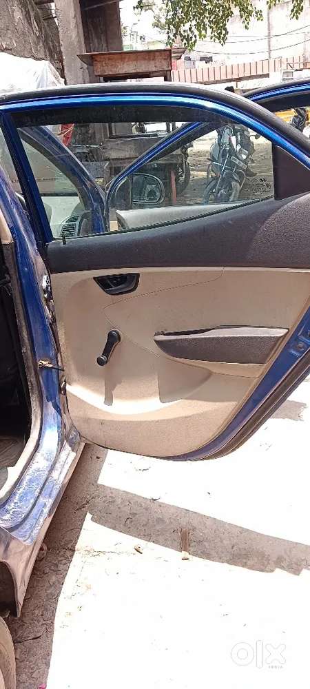 Hyundai Eon Era 2012 Petrol