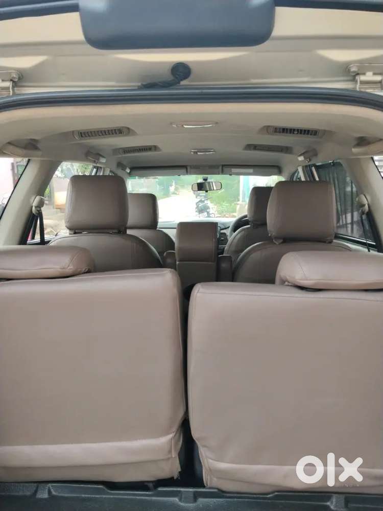 Toyota Innova Diesel 7 Str 2015