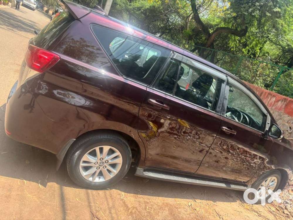 Toyota Innova Crysta 2.8 Gx At, 2022, Diesel
