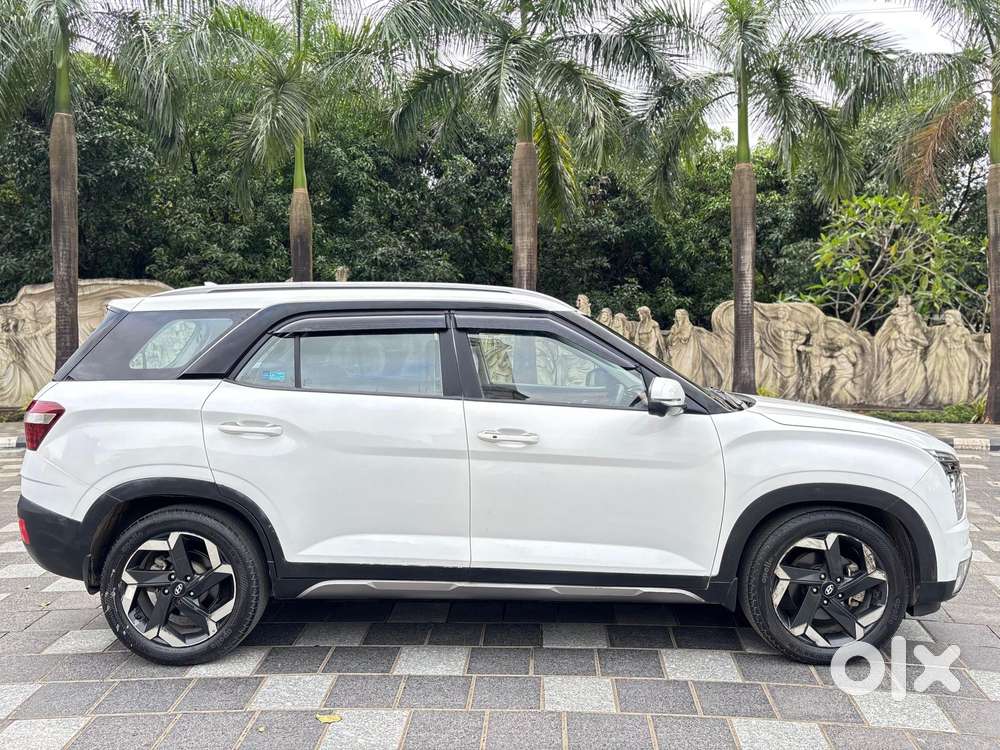 Hyundai Alcazar 1.5 Platinum Diesel Mt 7 Str, 2024, Diesel